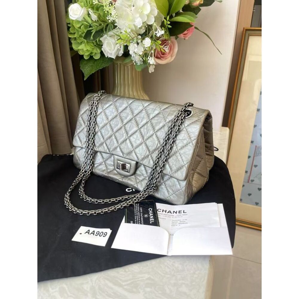 Chanel Women Pre-Loved Bag Very Good Condition